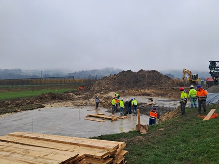 Šmarje - Drča_gradnja vodohrana (2)